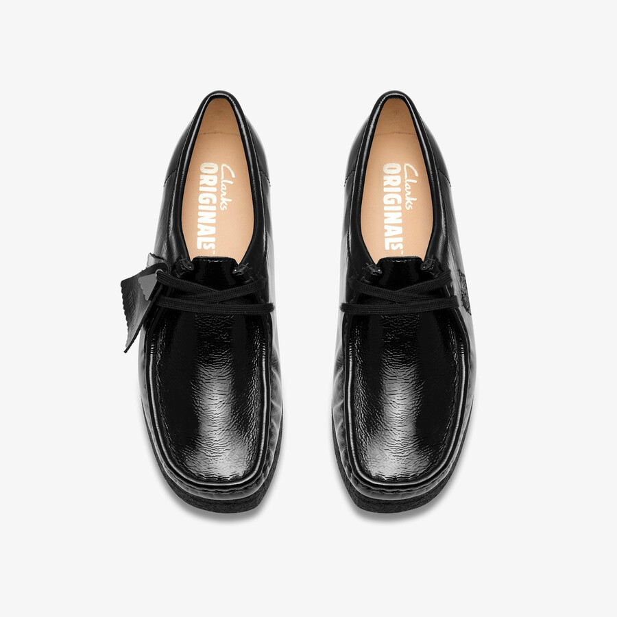 wallabee - zwart lakleer